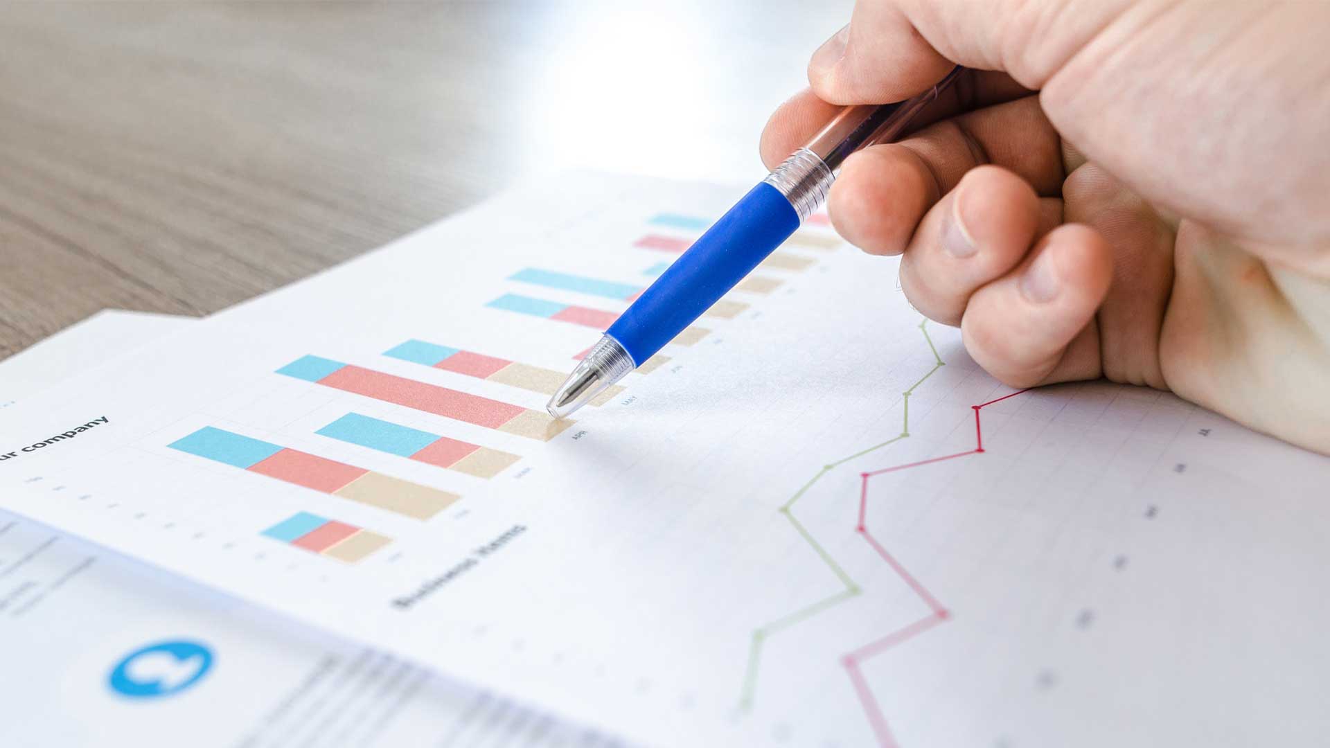 Make-sense-of-your-data-with-pivot-tables.jpg