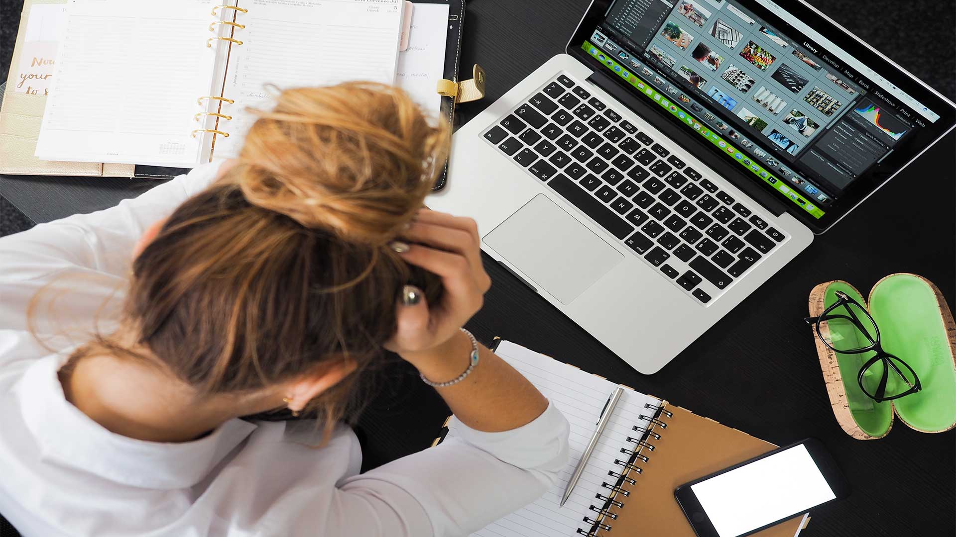 dealing-with-overwhelm-in-the-workplace-in-5-steps